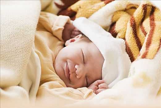 石女有子宫卵巢：没有子宫和卵巢是石女吗~捐卵公司医院